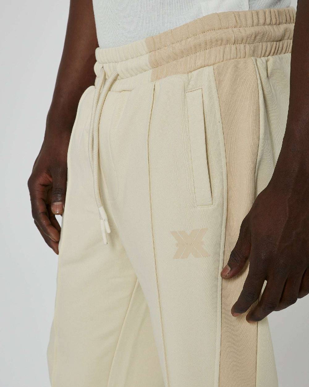 John Richmond Pantaloni da jogging con logo ricamato sul davanti Acquista Ora