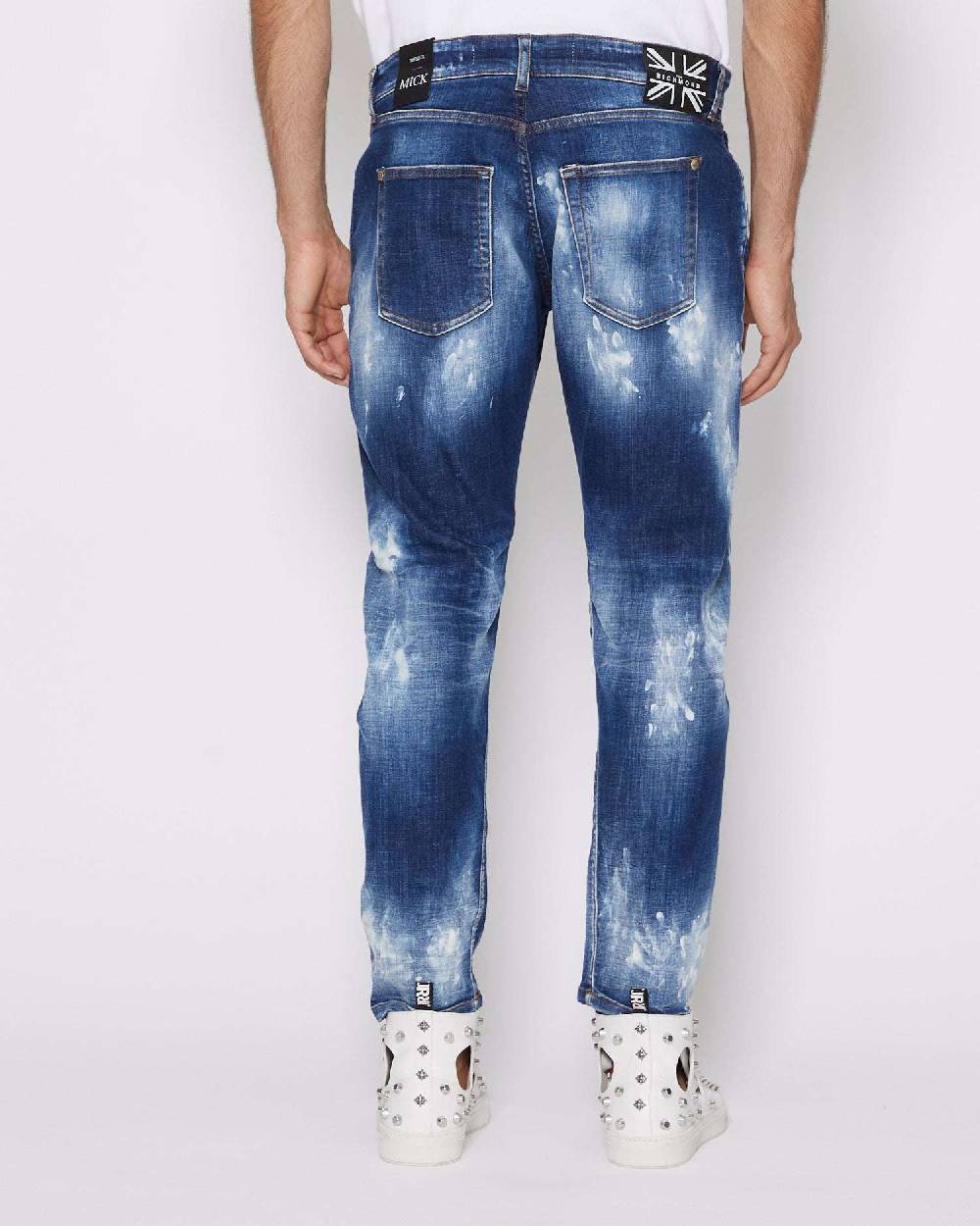 John Richmond Jeans slim con strappi sul davanti bleaching effect Affare Del Giorno