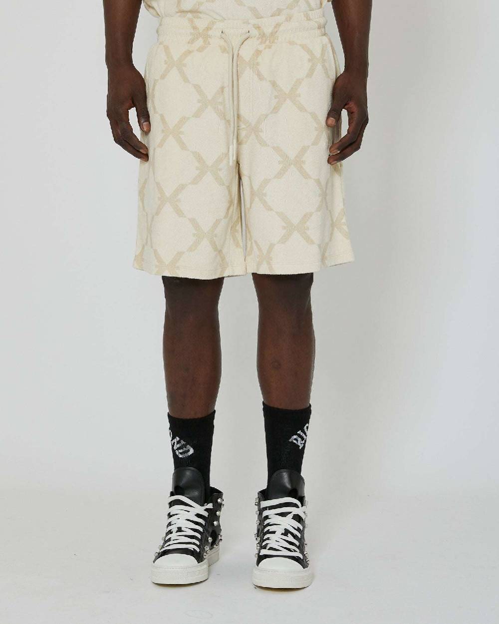 John Richmond Bermuda con pattern allover Offerta