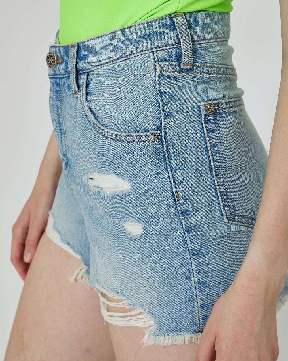 John Richmond Shorts in denim lavaggio chiaro Italia