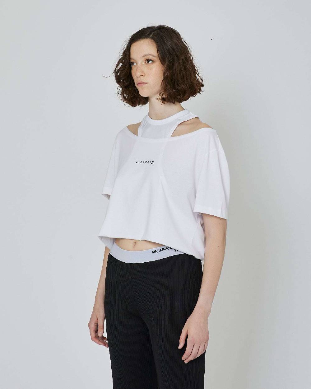John Richmond T-shirt crop con logo stampato Prezzo Ridotto