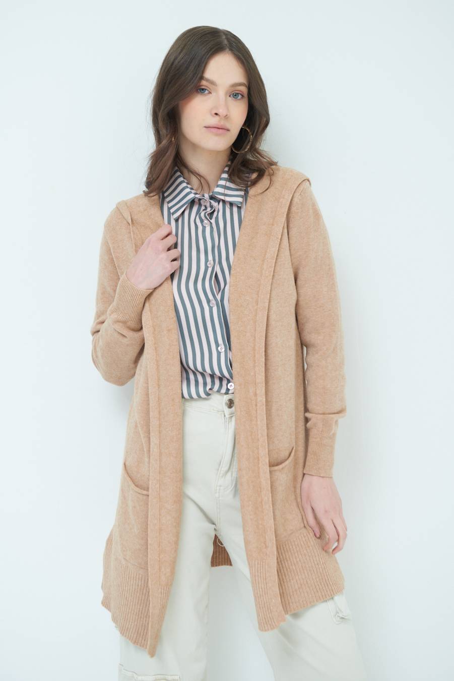 Kikisix CARDIGAN CON DUE TASCHE CAMMELLO Italia