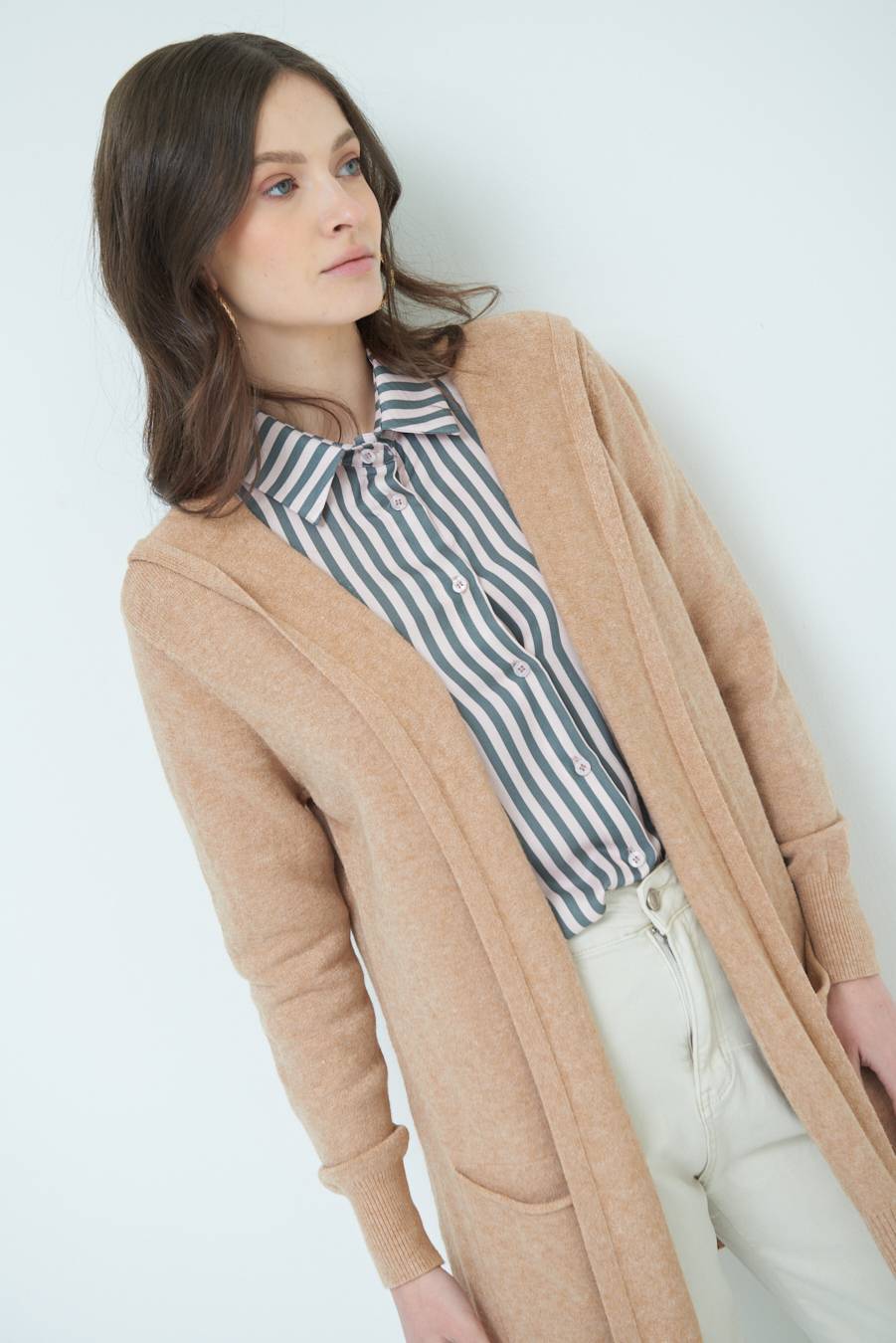 Kikisix CARDIGAN CON DUE TASCHE CAMMELLO Italia