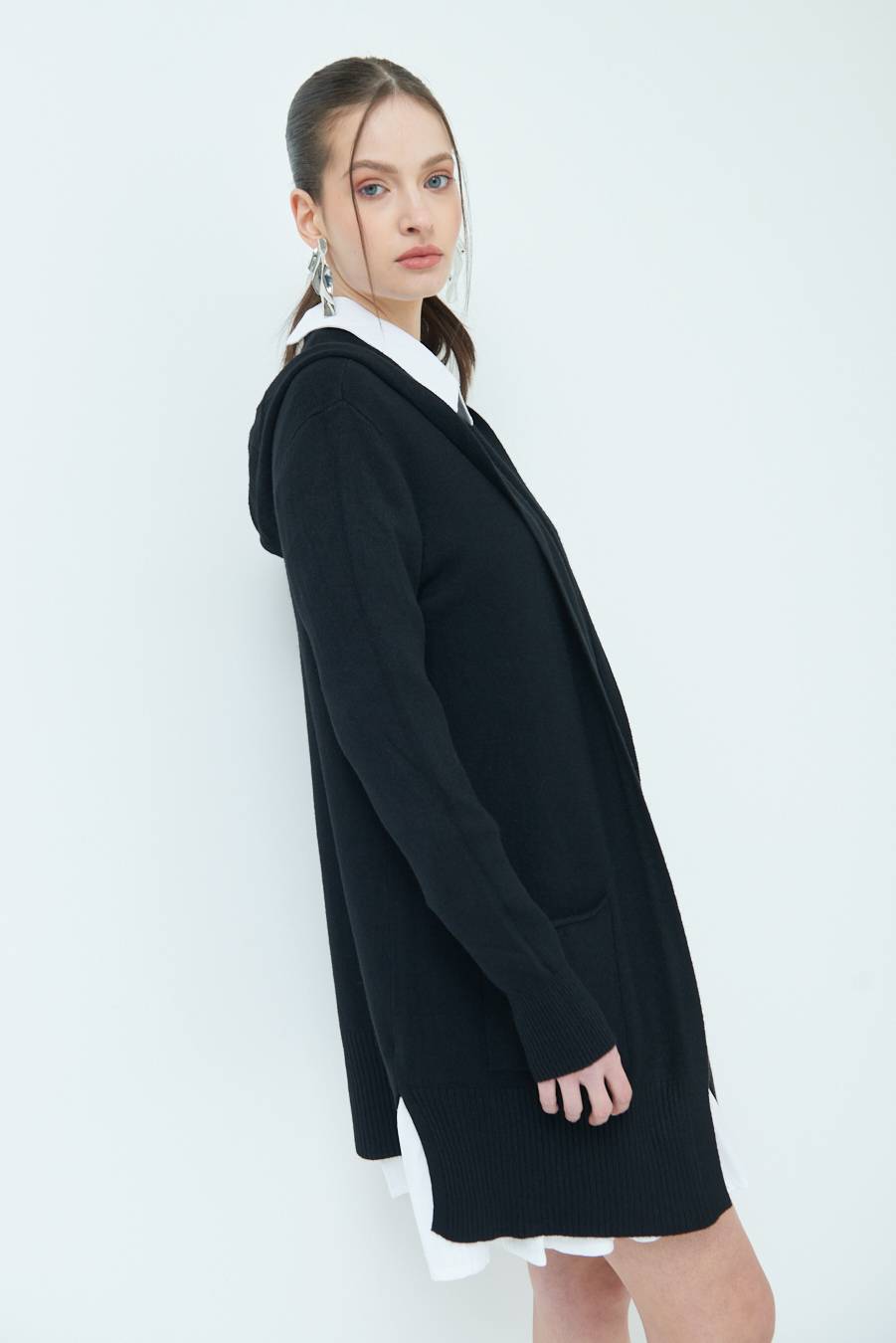Kikisix CARDIGAN CON DUE TASCHE NERO 2025