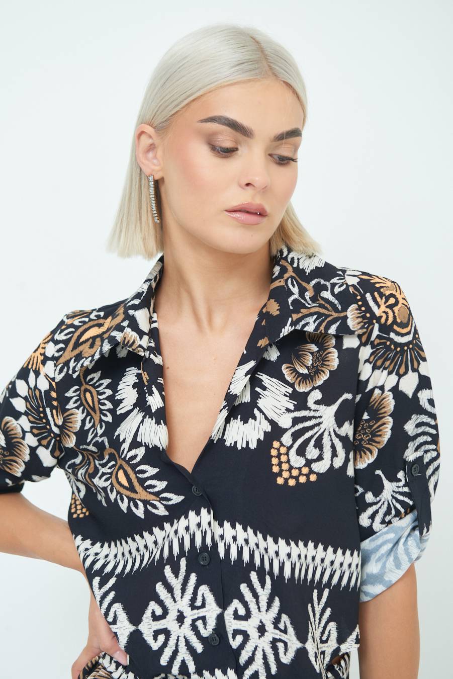 Kikisix CAMICIA CROP BALZA NERO Qualità