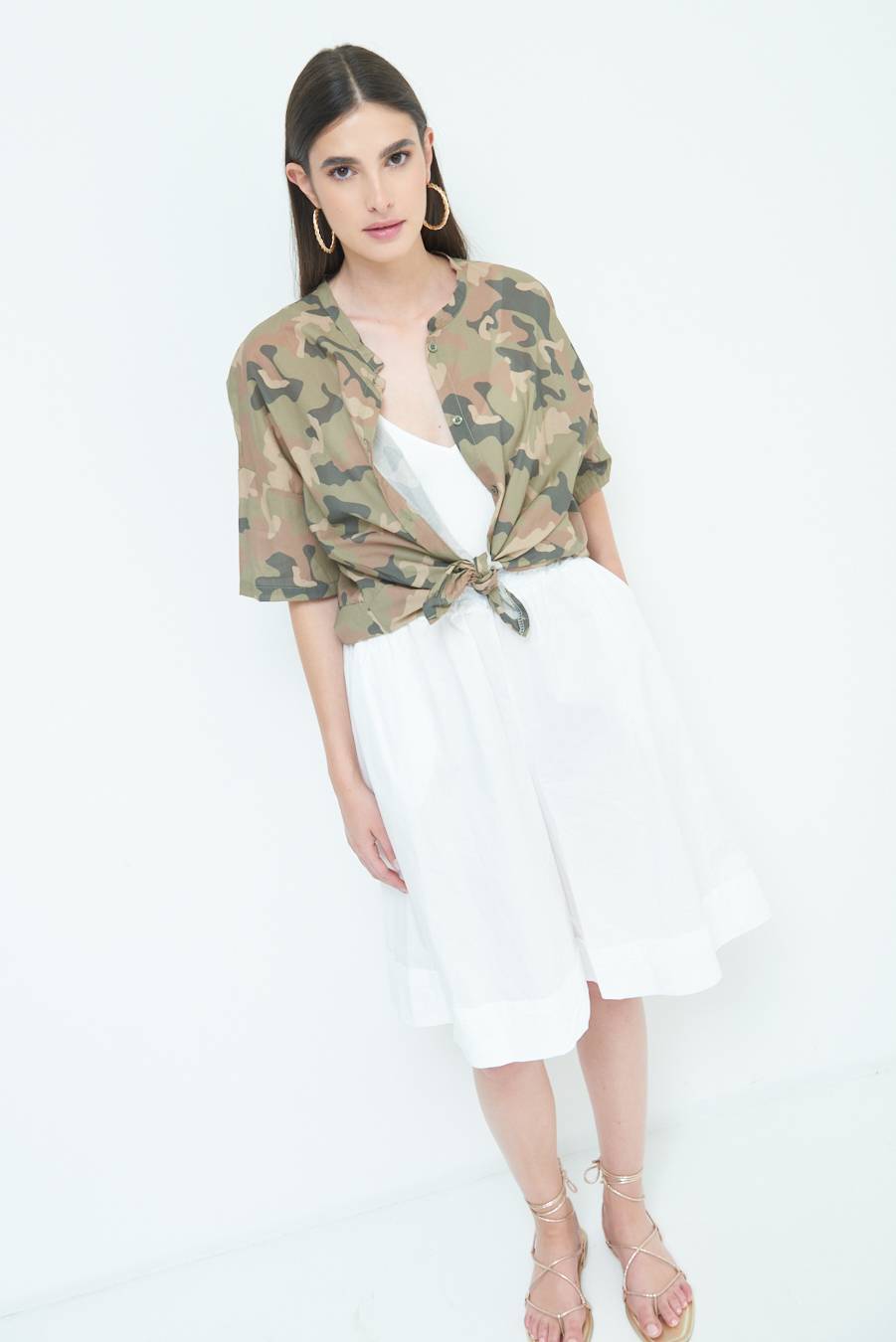 Kikisix CAMICIA CON NODO CAMOUFLAGE VERDE MILITARE Sconto