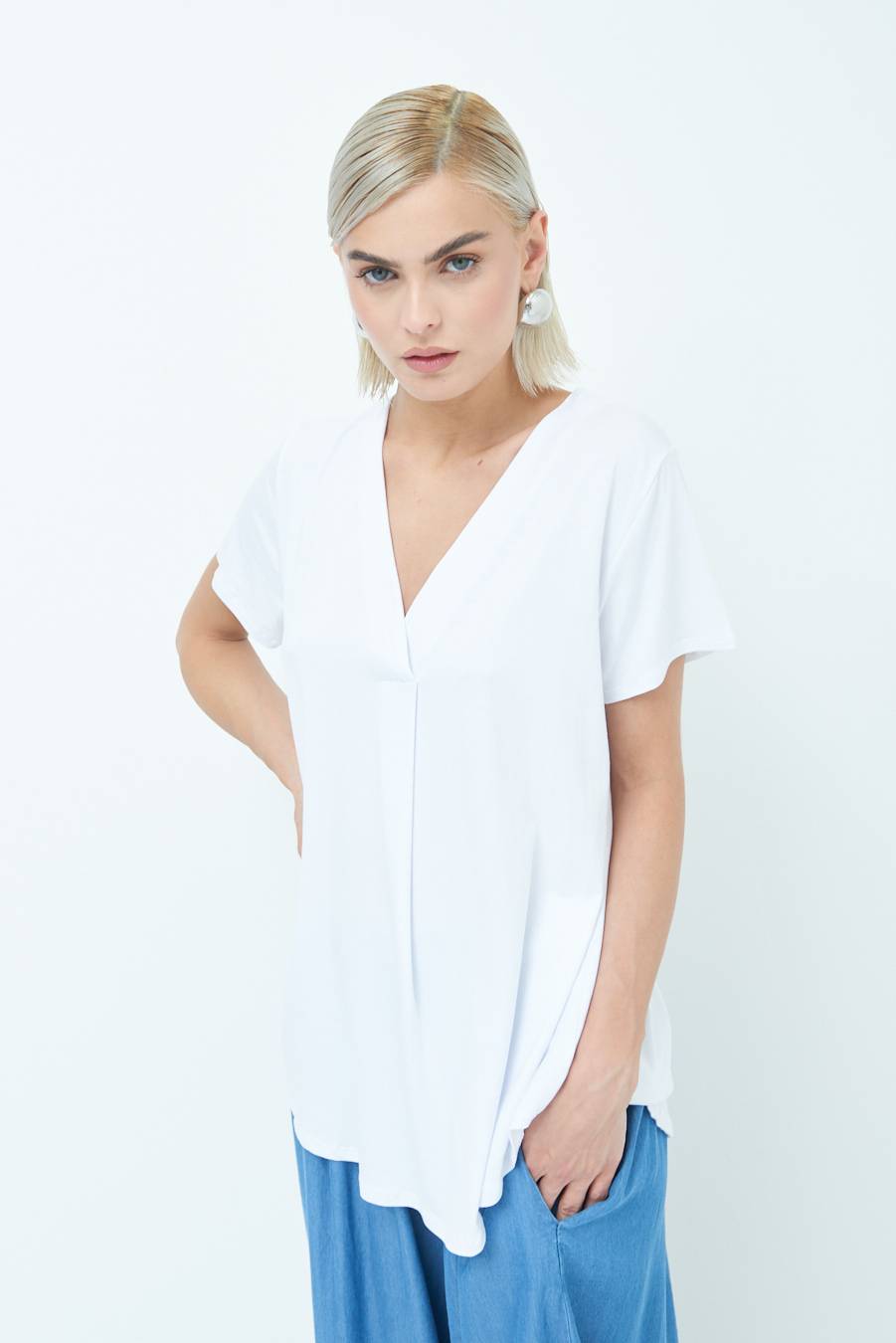 Kikisix MAGLIA VISCOSA MANICA CORTA BIANCO Saldi Di Fabbrica
