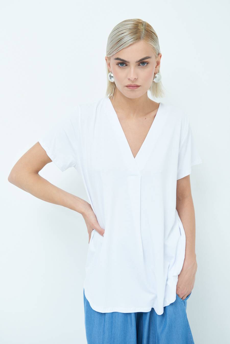 Kikisix MAGLIA VISCOSA MANICA CORTA BIANCO Saldi Di Fabbrica