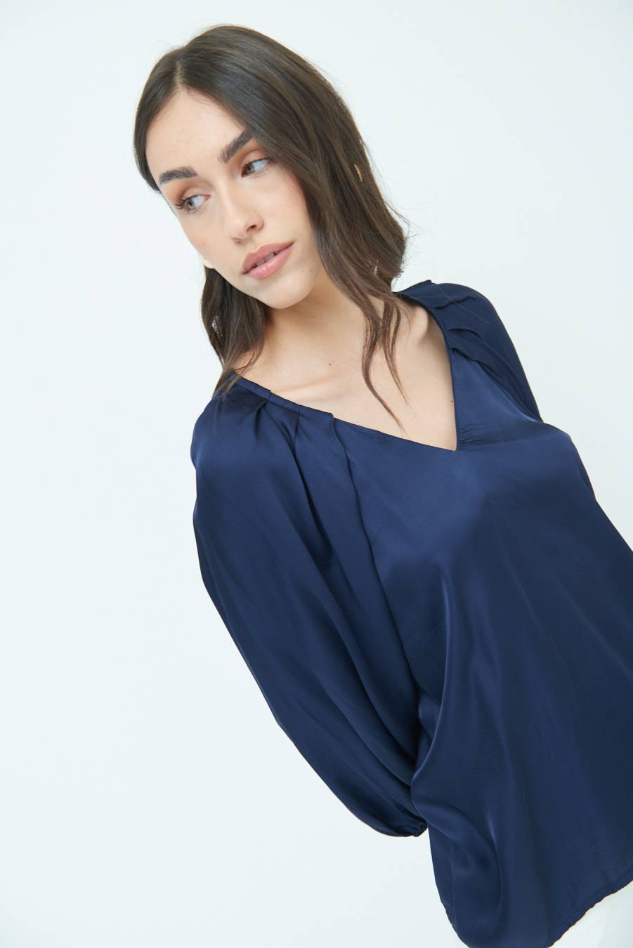 Kikisix CASACCA SCOLLO V RASO VISCOSA BLU Shopping Online