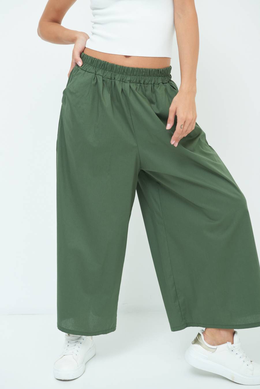 Kikisix PANTALONE CROP ELASTICO UNITO VERDE MILITARE Qualità Garantita