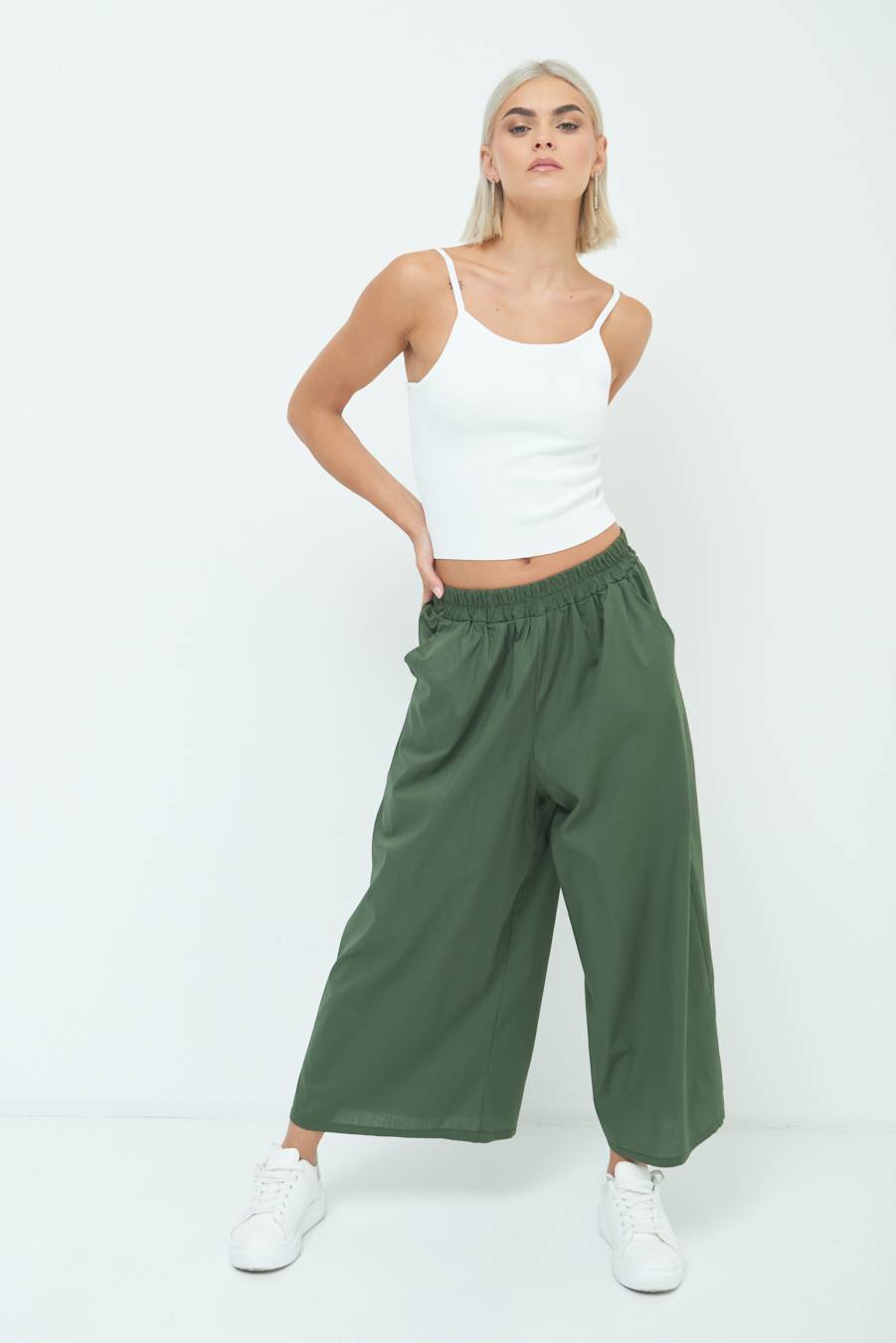 Kikisix PANTALONE CROP ELASTICO UNITO VERDE MILITARE Qualità Garantita