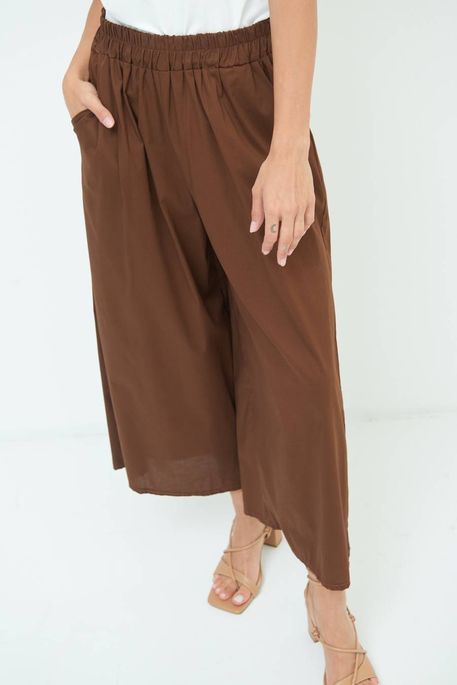 Kikisix PANTALONE CROP ELASTICO UNITO CIOCCOLATO Negozi Online