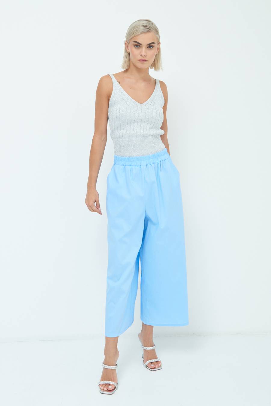 Kikisix PANTALONE CROP ELASTICO UNITO CELESTE Acquista Ora