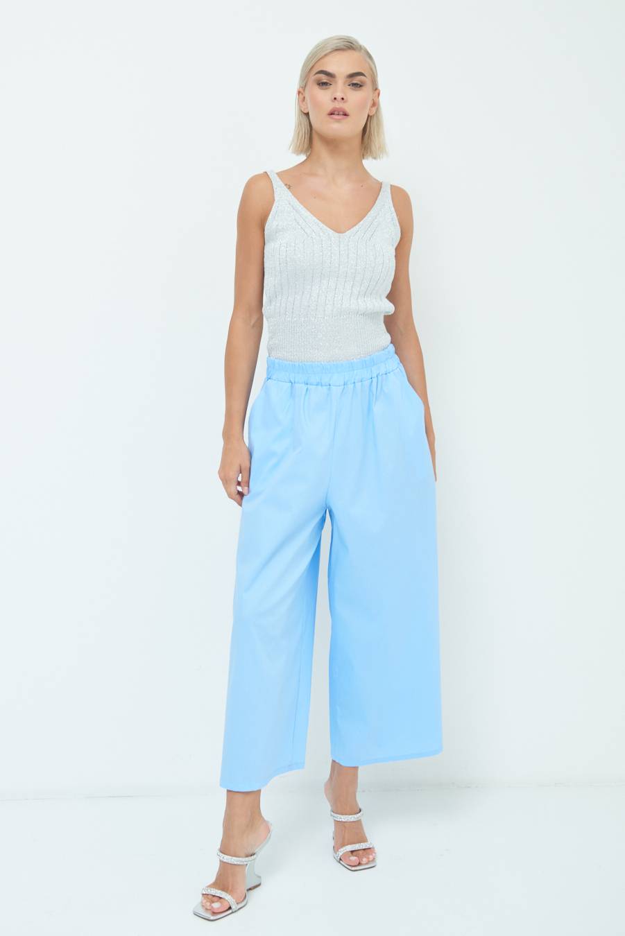 Kikisix PANTALONE CROP ELASTICO UNITO CELESTE Acquista Ora