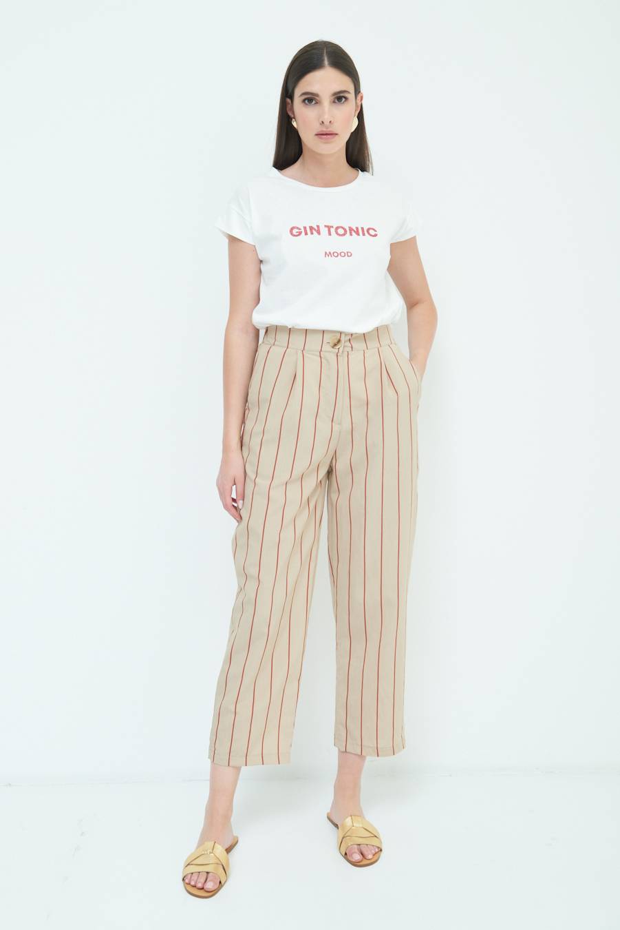 Kikisix PANTALONE CARROT CON PINCE BEIGE Fino Al -60%