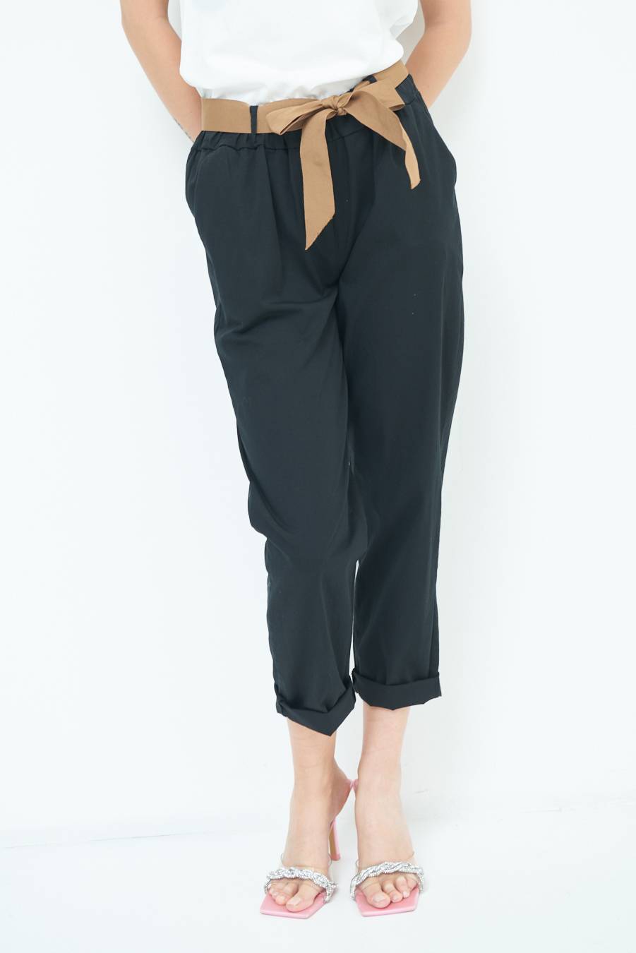 Kikisix PANTALONE DRITTO CON RISVOLTO NERO Convenienza