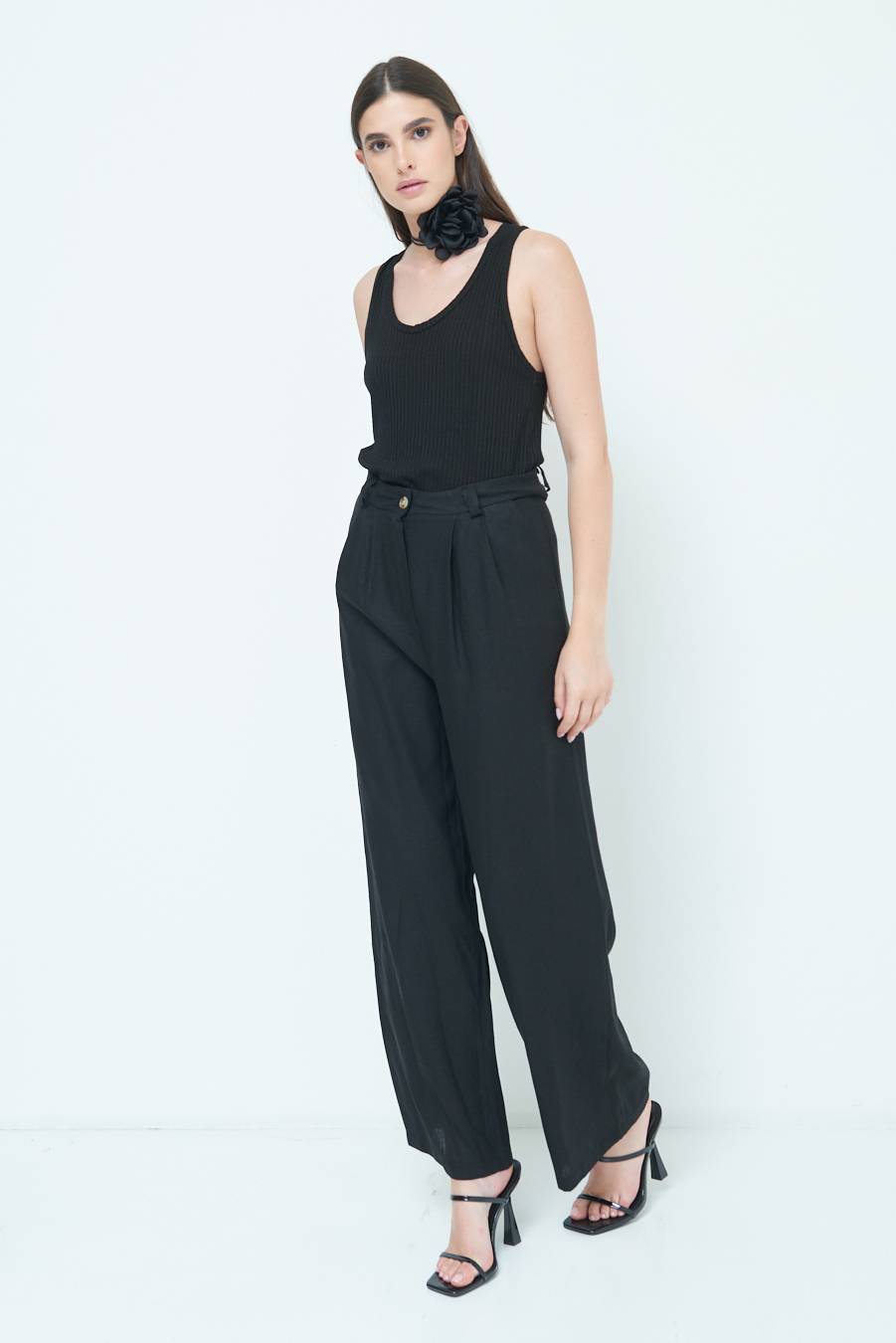 Kikisix PANTA PALAZZO CON PINCE NERO Offerta