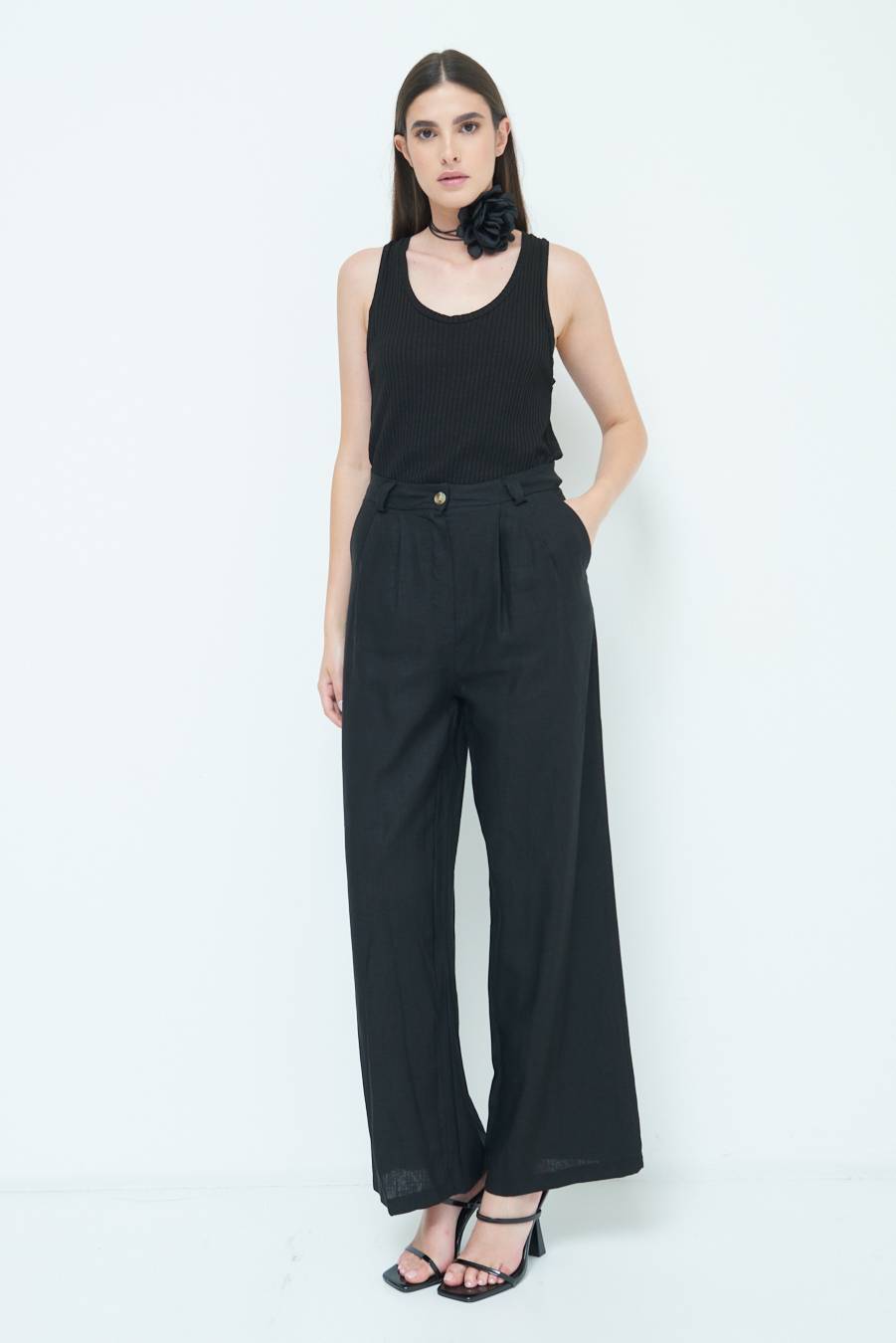 Kikisix PANTA PALAZZO CON PINCE NERO Offerta
