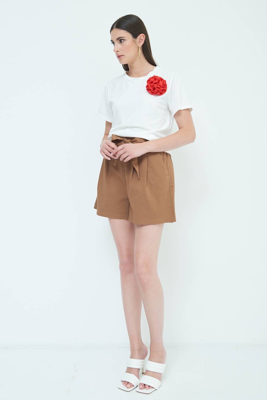 Kikisix SHORT CON CINTURA FASCIA TABACCO 2025