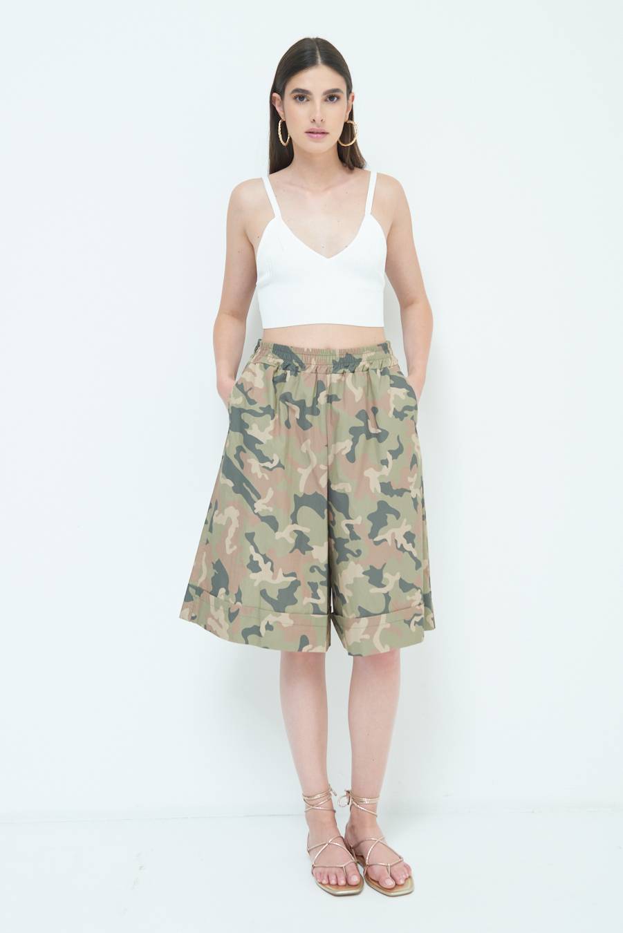 Kikisix BERMUDA CON BALZA CAMOUFLAGE VERDE MILITARE Italia