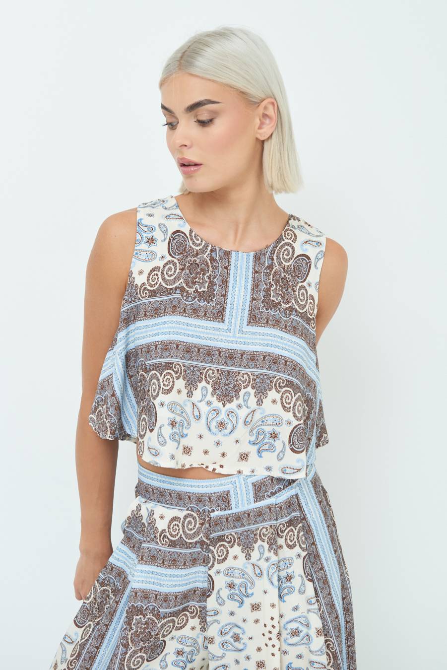 Kikisix CROP TOP STAMPA BIANCO Saldi Di Fabbrica