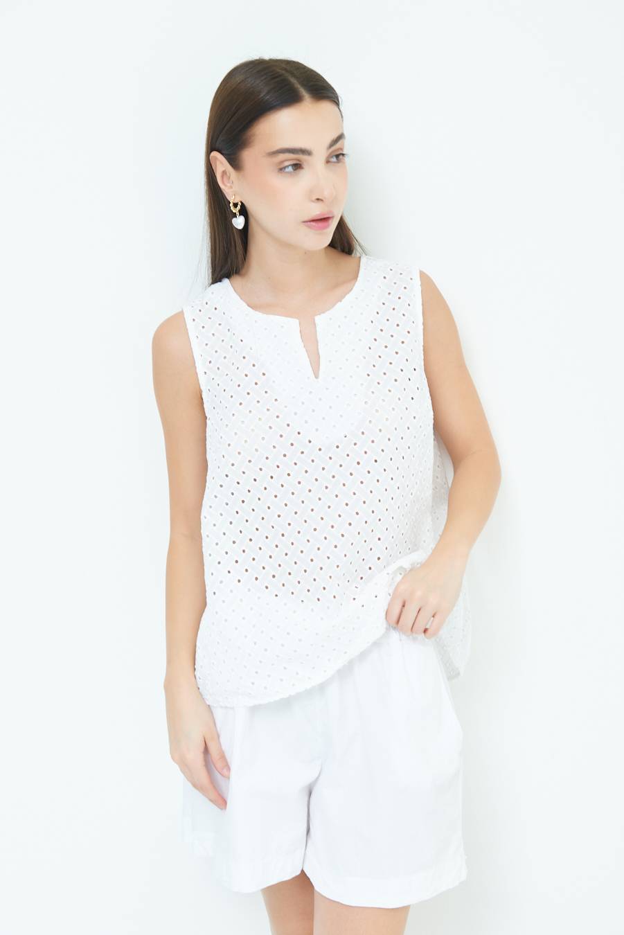 Kikisix TOP SMANICATO SANGALLO BIANCO Soddisfazione Garantita