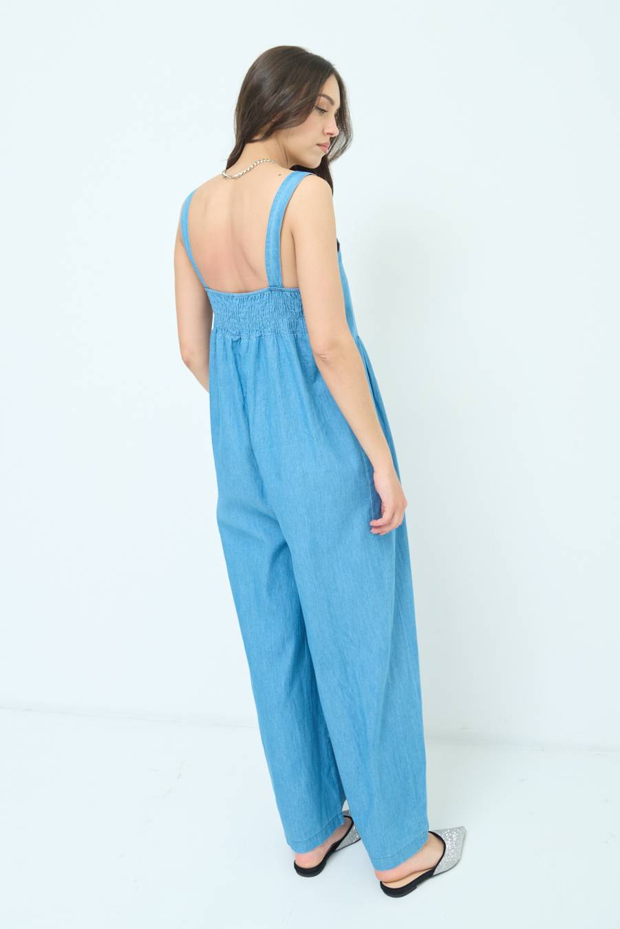 Kikisix SALOPETTE TASCA DAVANTI CHAMBRAY BLU MEDIO Fino al 50% di sconto