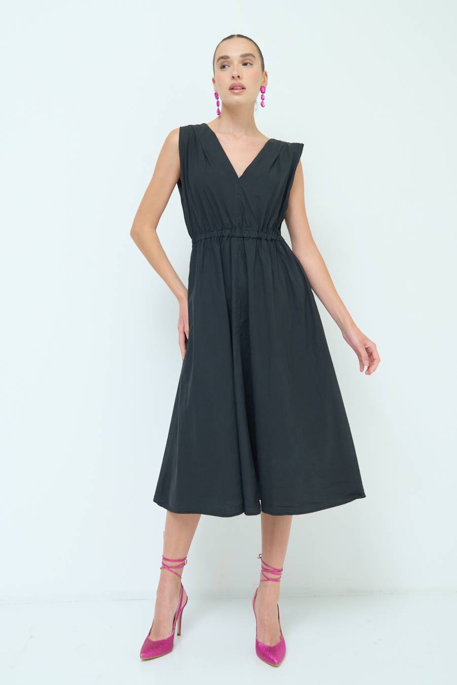 Kikisix ABITO MIDI CON ELASTICO NERO Saldi