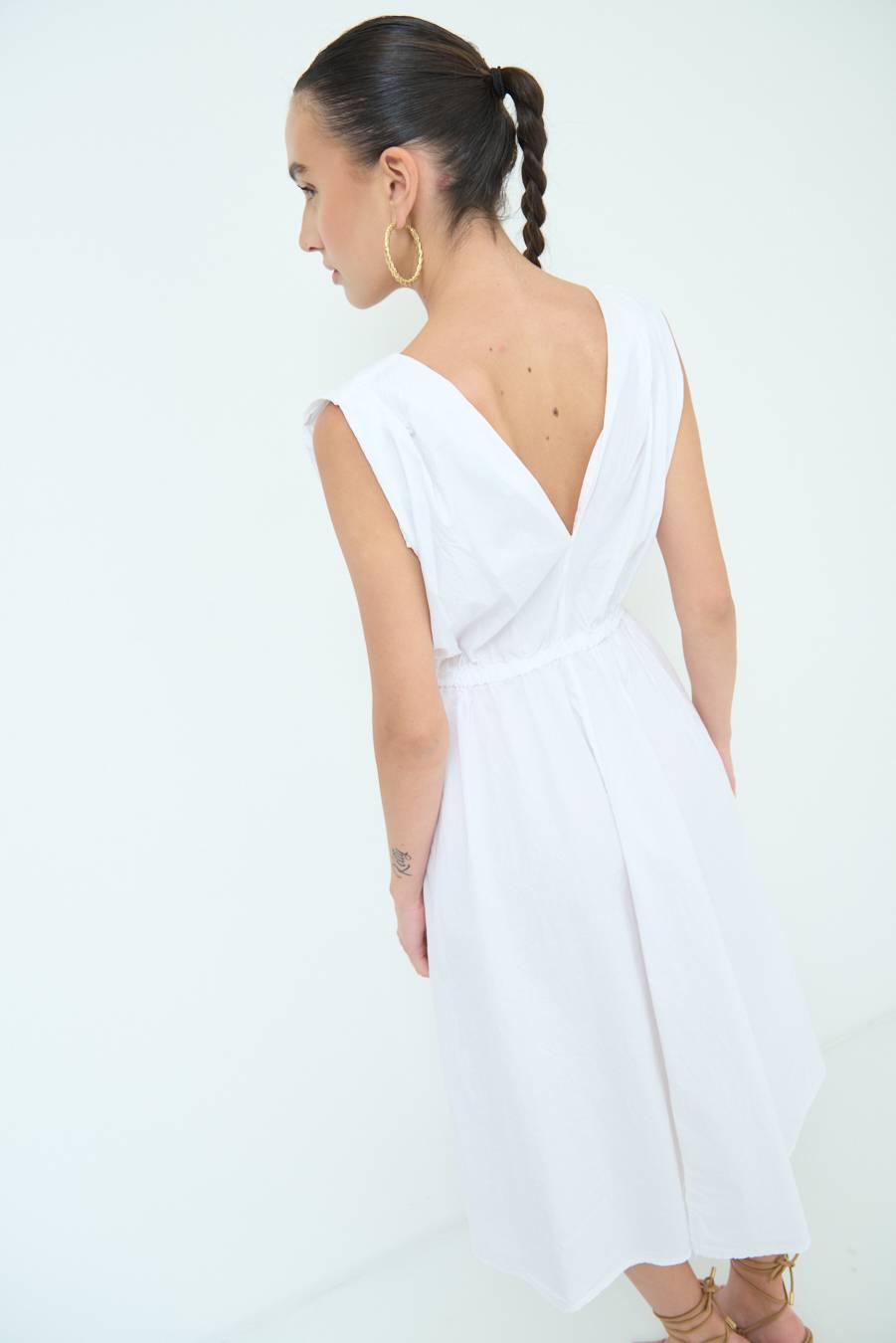 Kikisix ABITO MIDI CON ELASTICO BIANCO Offerte