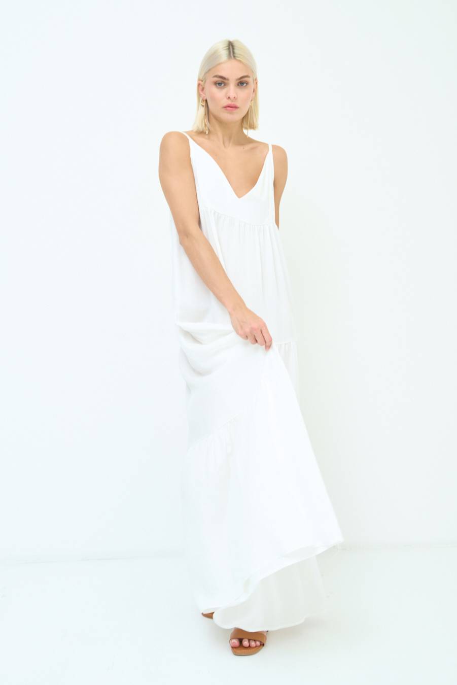 Kikisix ABITO AMPIO MAXI BIANCO In Saldo