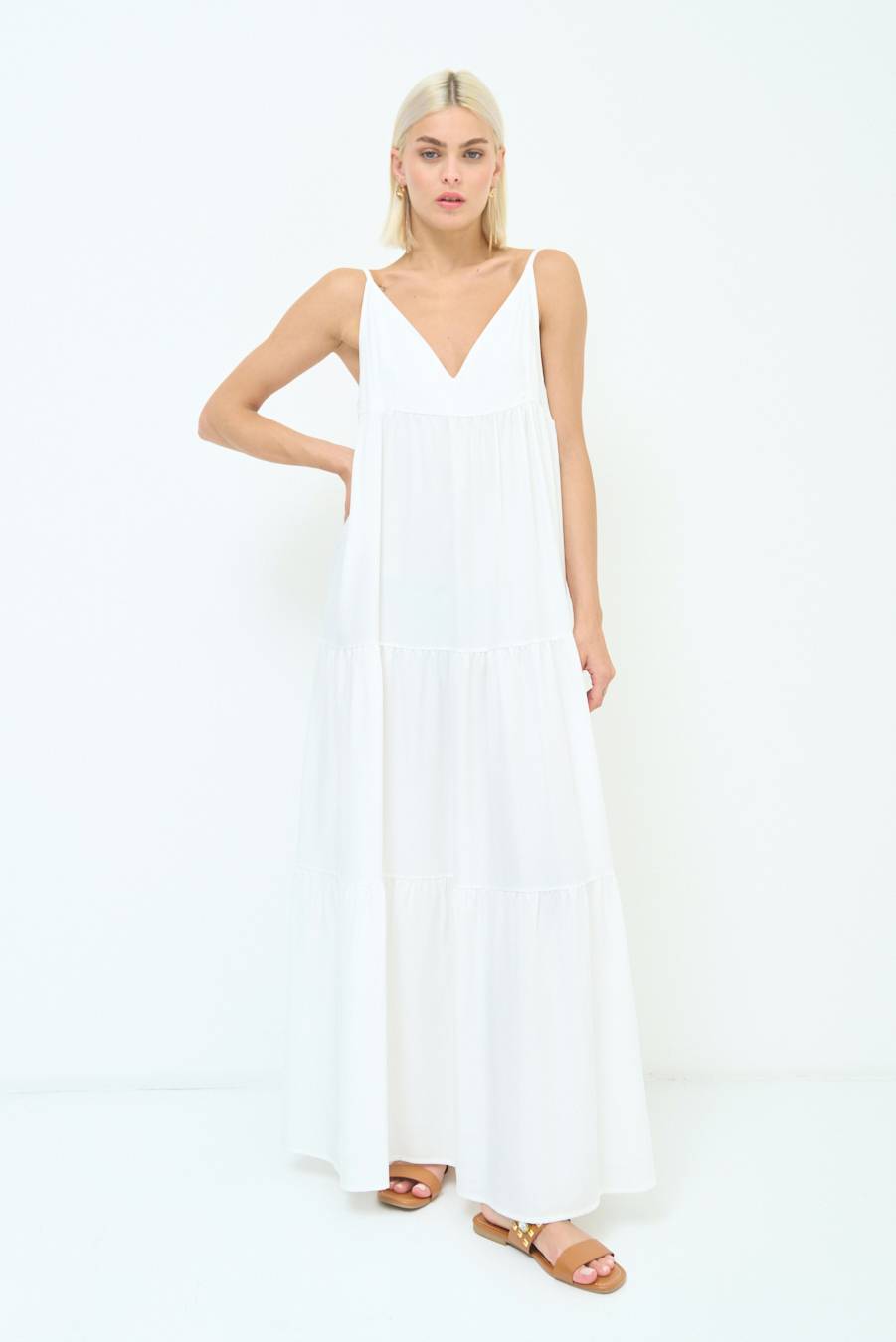 Kikisix ABITO AMPIO MAXI BIANCO In Saldo
