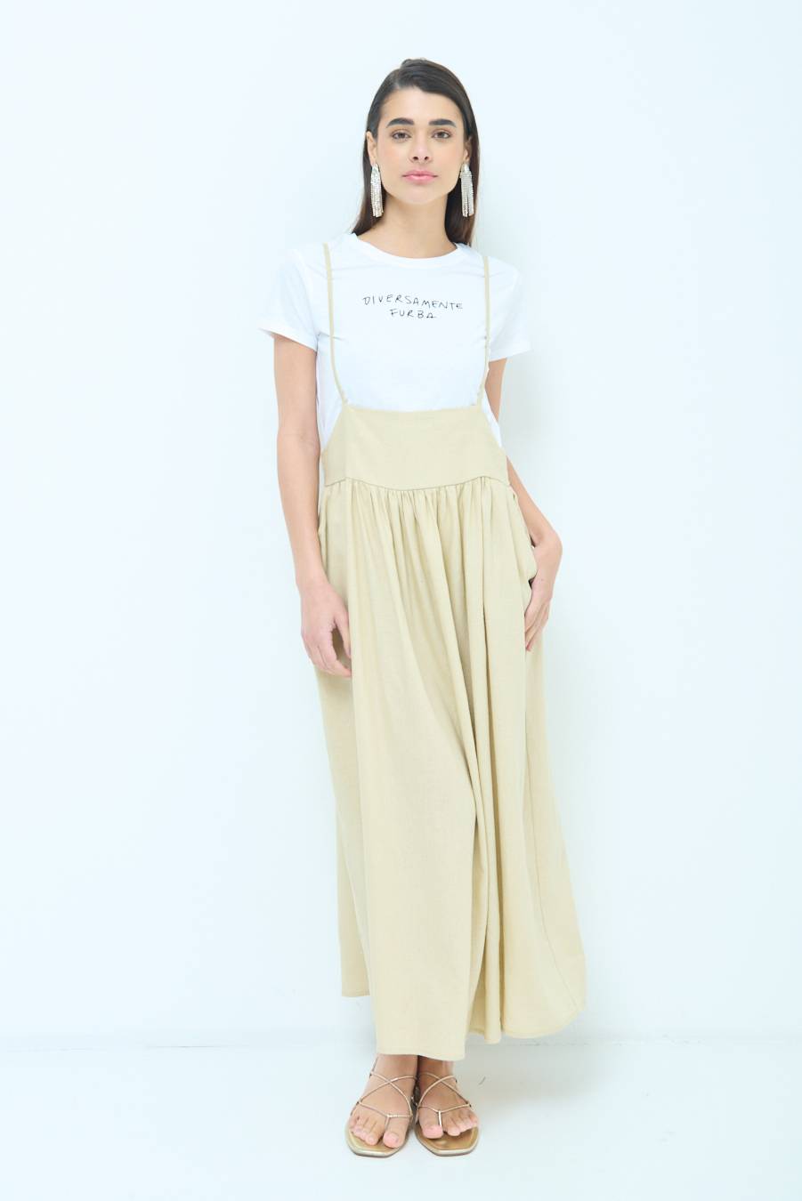 Kikisix ABITO CON TAGLIO SENO MISTO VISCOSA BEIGE Vendita