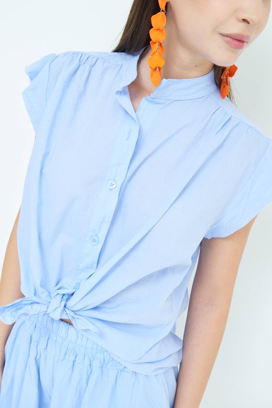 Kikisix CAMICIA SMANICATA CON NODO AZZURRO Italy