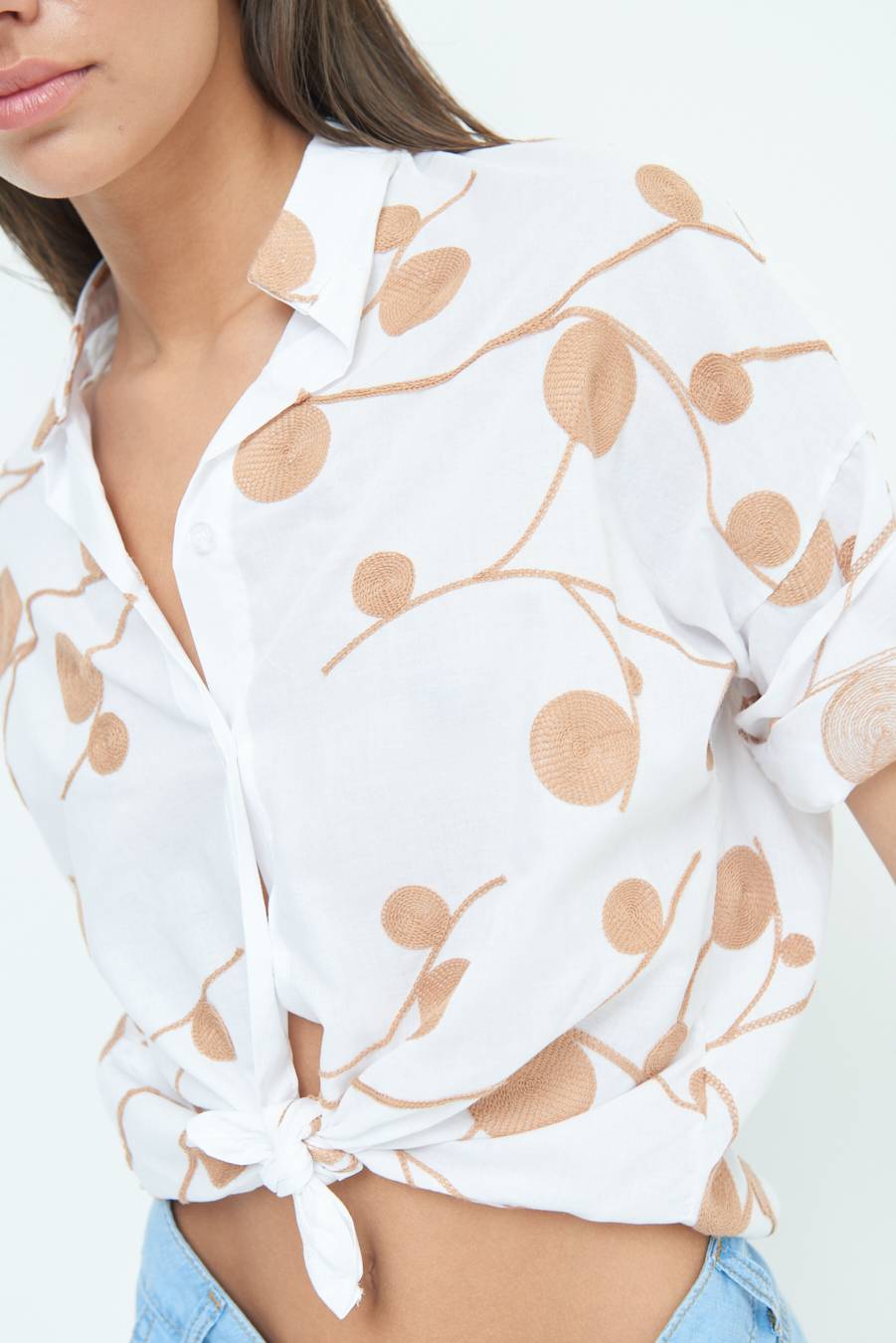 Kikisix CAMICIA NODO RICAMO CERCHIO BIANCO Vendita