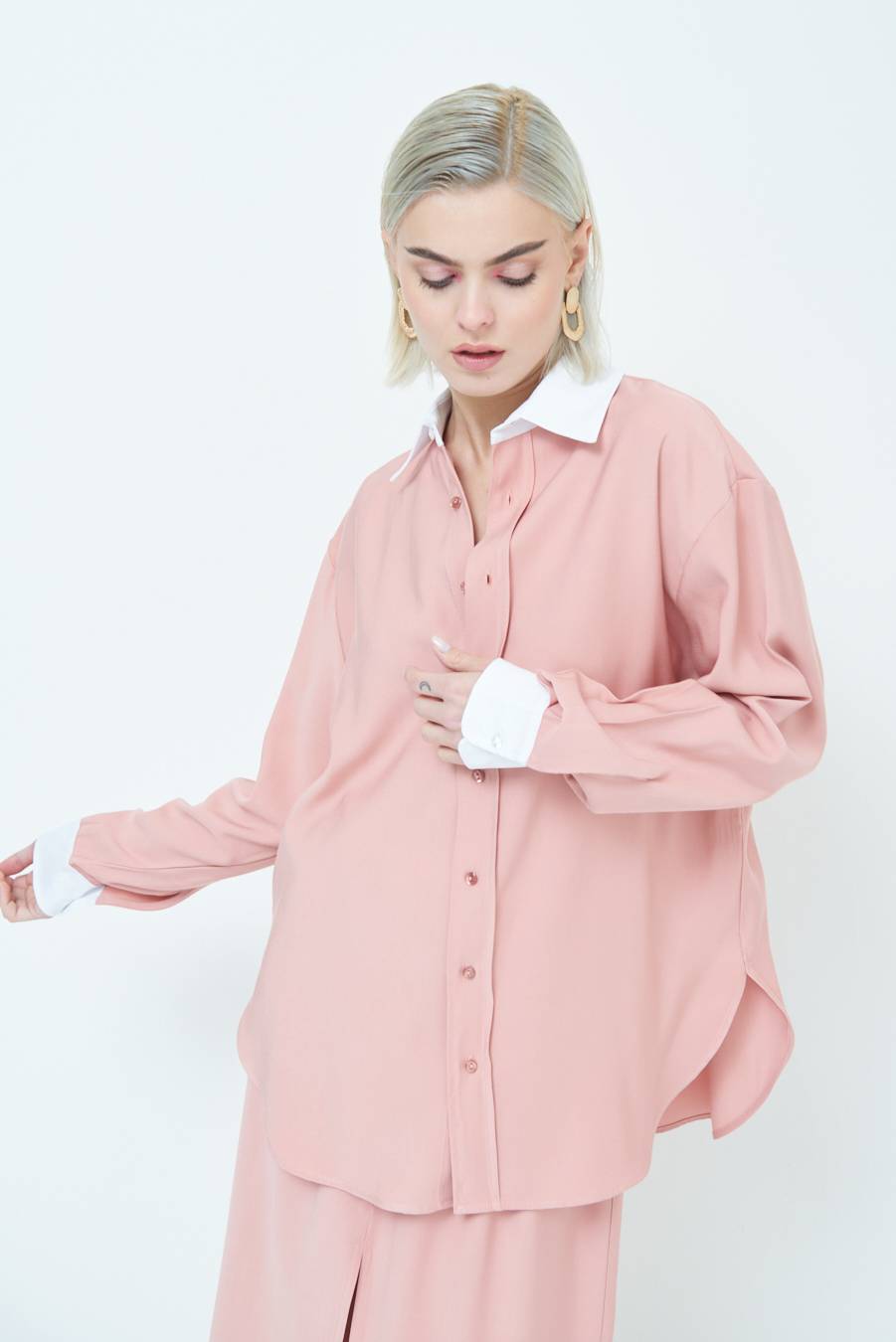 Kikisix CAMICIA COLLETTO B.CO CIPRIA Sconto