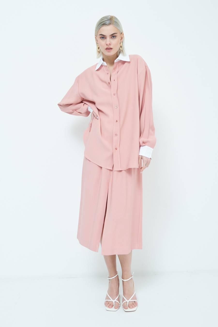 Kikisix CAMICIA COLLETTO B.CO CIPRIA Sconto