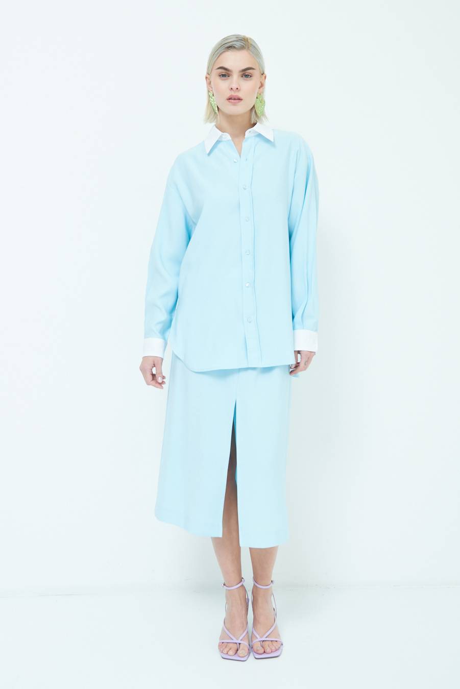 Kikisix CAMICIA COLLETTO B.CO CELESTE Offerta