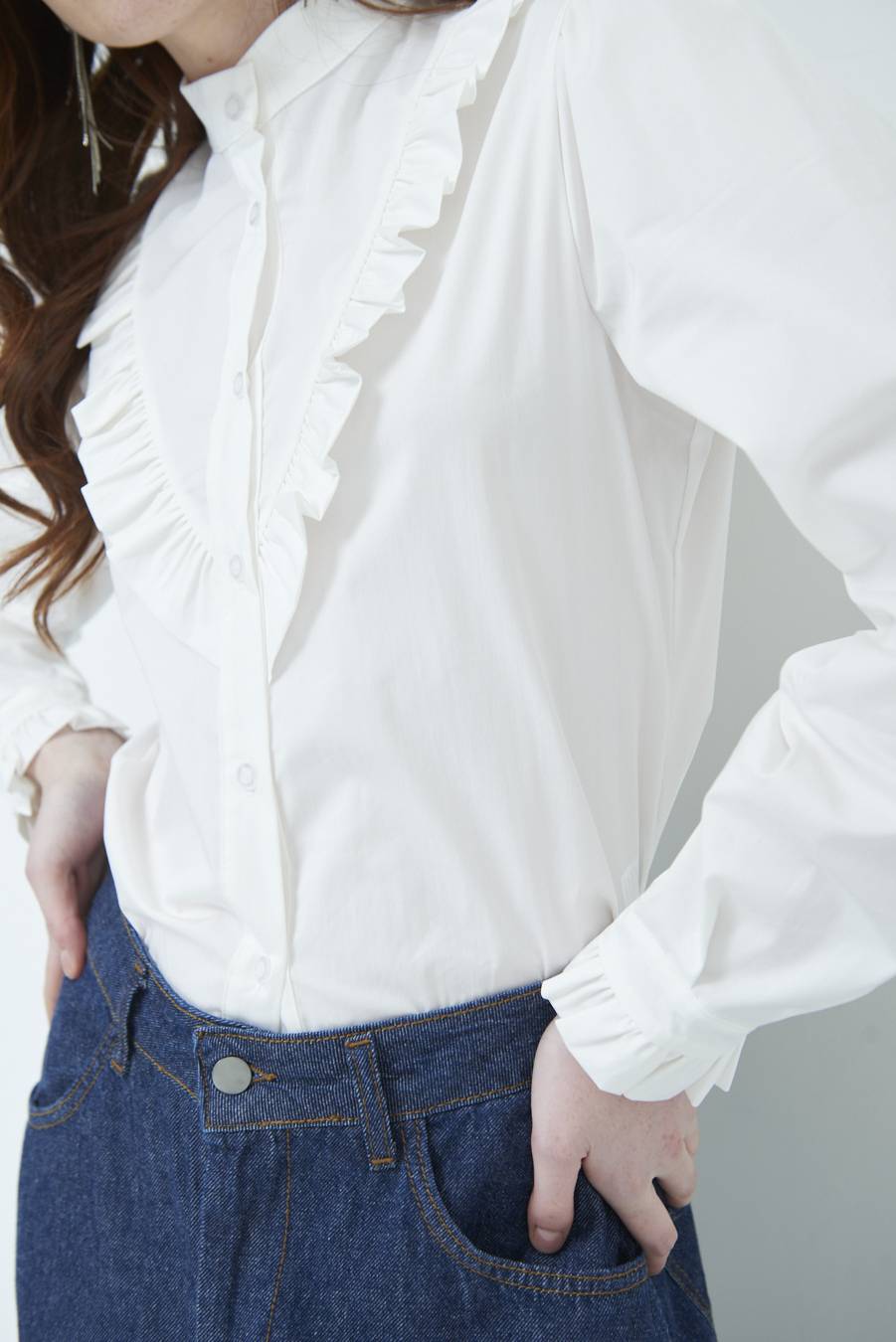 Kikisix CAMICIA CON ROUCHE BURRO Negozio