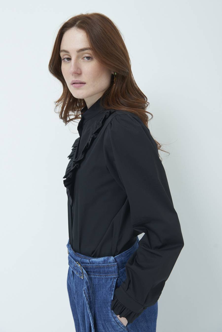 Kikisix CAMICIA CON ROUCHE NERO In Saldo