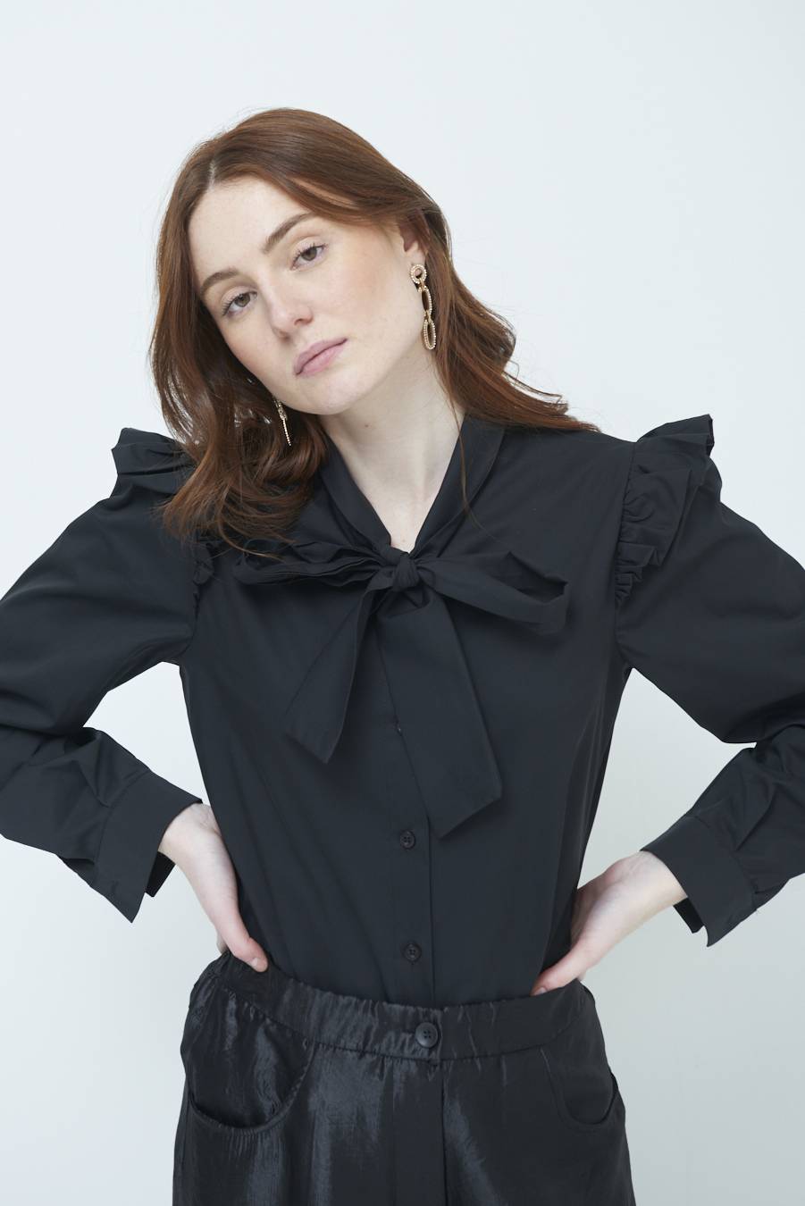Kikisix CAMICIA NODO DAV. NERO Moda