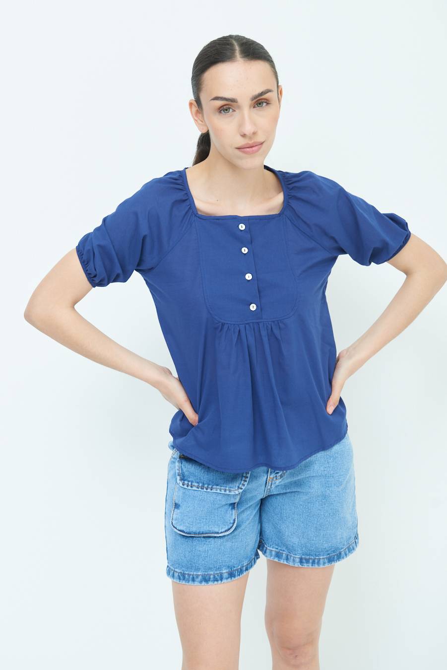 Kikisix CAMICIA CON BOTTONCINI DAV. COTONE BLU Qualità Garantita