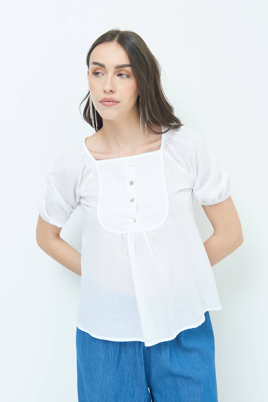 Kikisix CAMICIA CON BOTTONCINI DAV. COTONE BIANCO Negozi Online