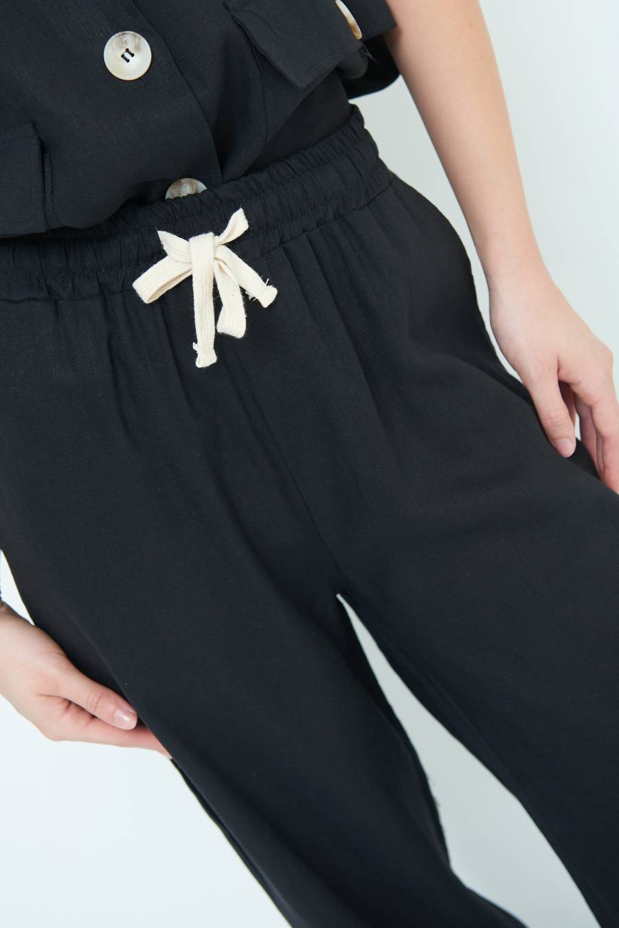 Kikisix PANTA PALAZZO CON ELASTICO VISCOSA LINO NERO Outlet