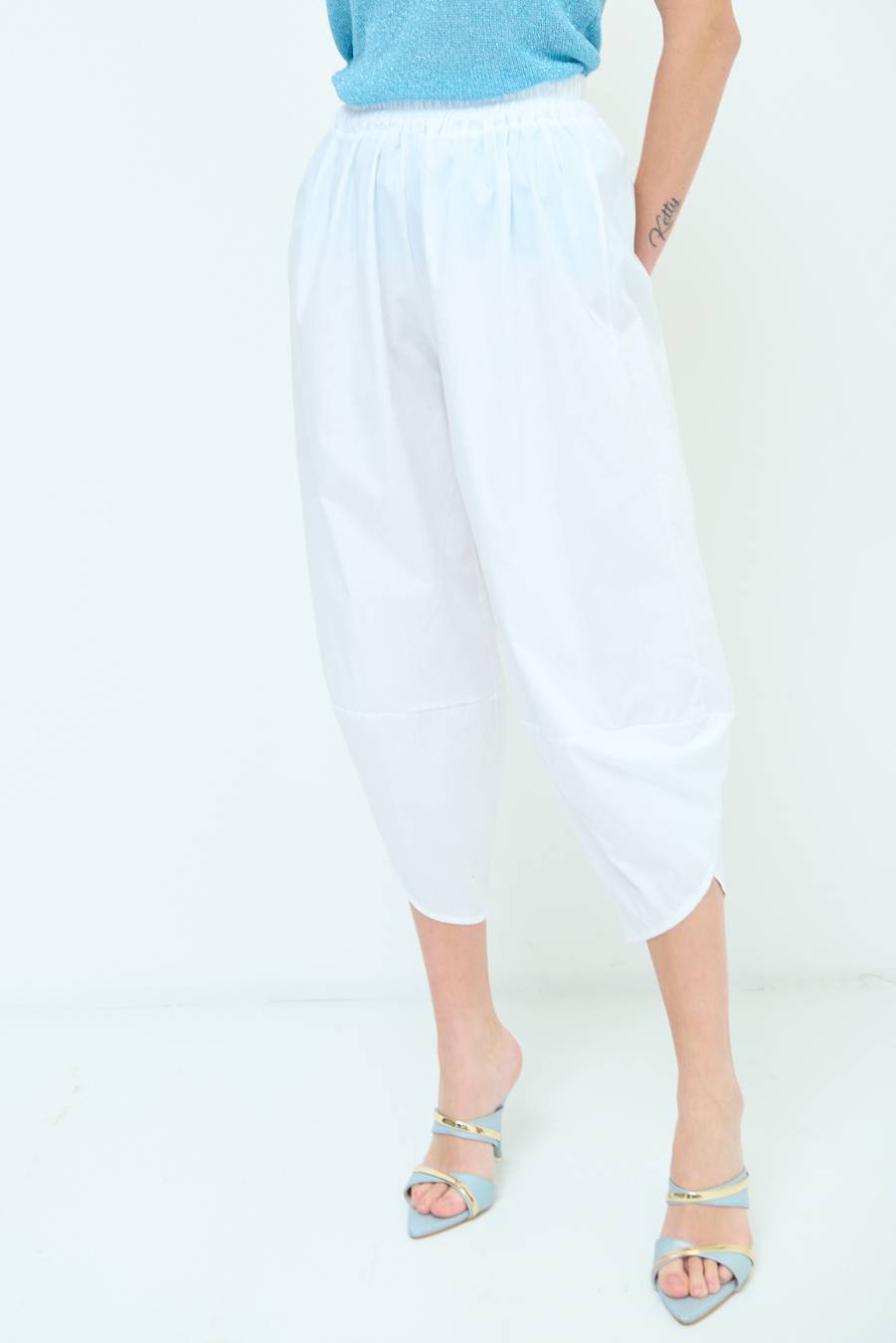 Kikisix PANTALONE OVER BIANCO Offerta per la Festa della Mamma