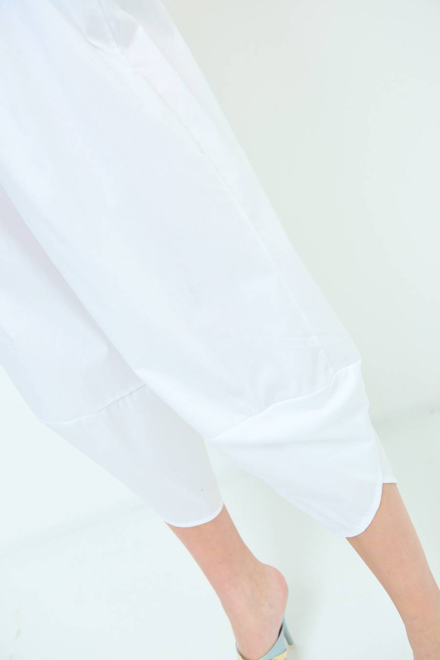 Kikisix PANTALONE OVER BIANCO Offerta per la Festa della Mamma
