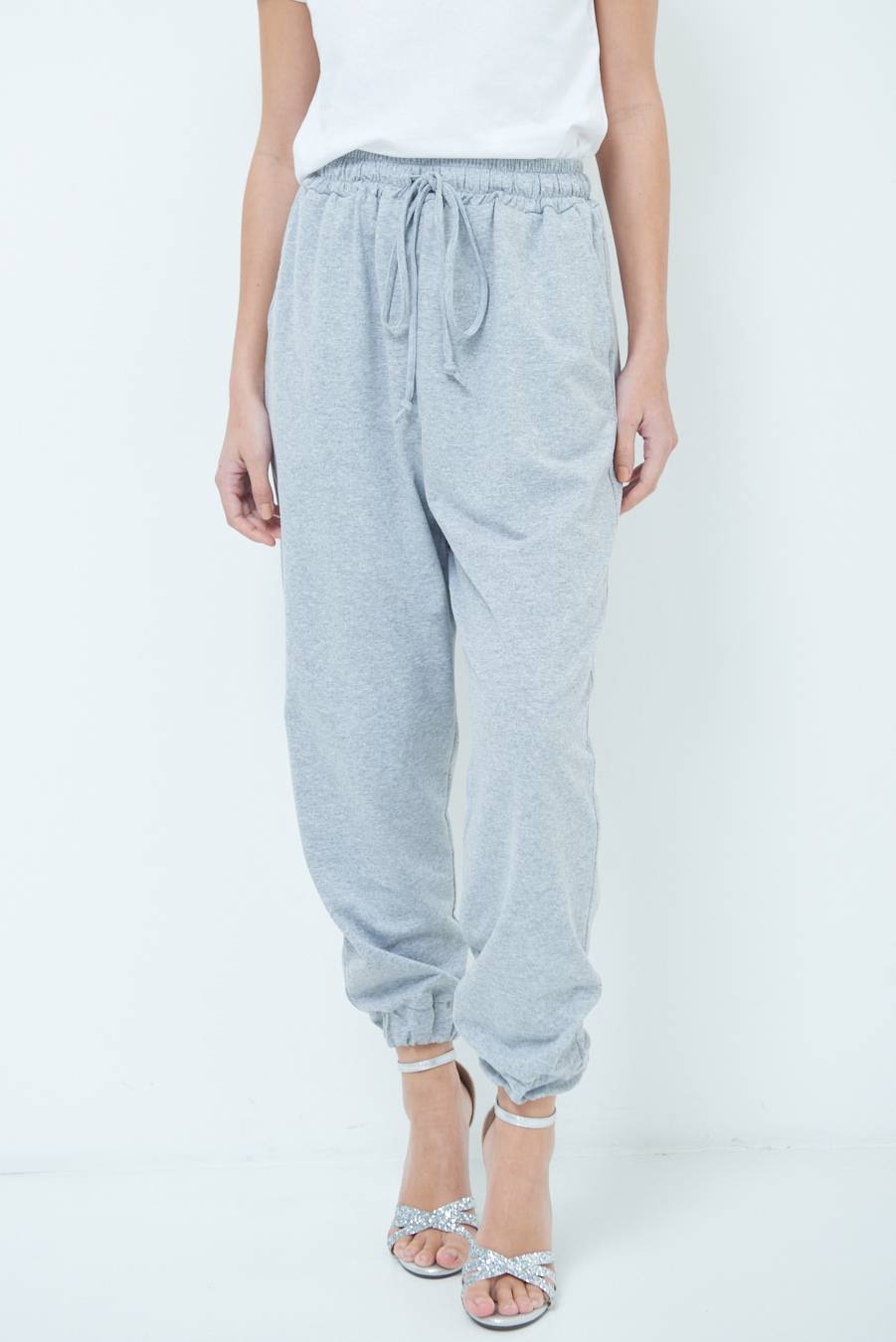 Kikisix PANTALONE TUTA GRIGIO Presa
