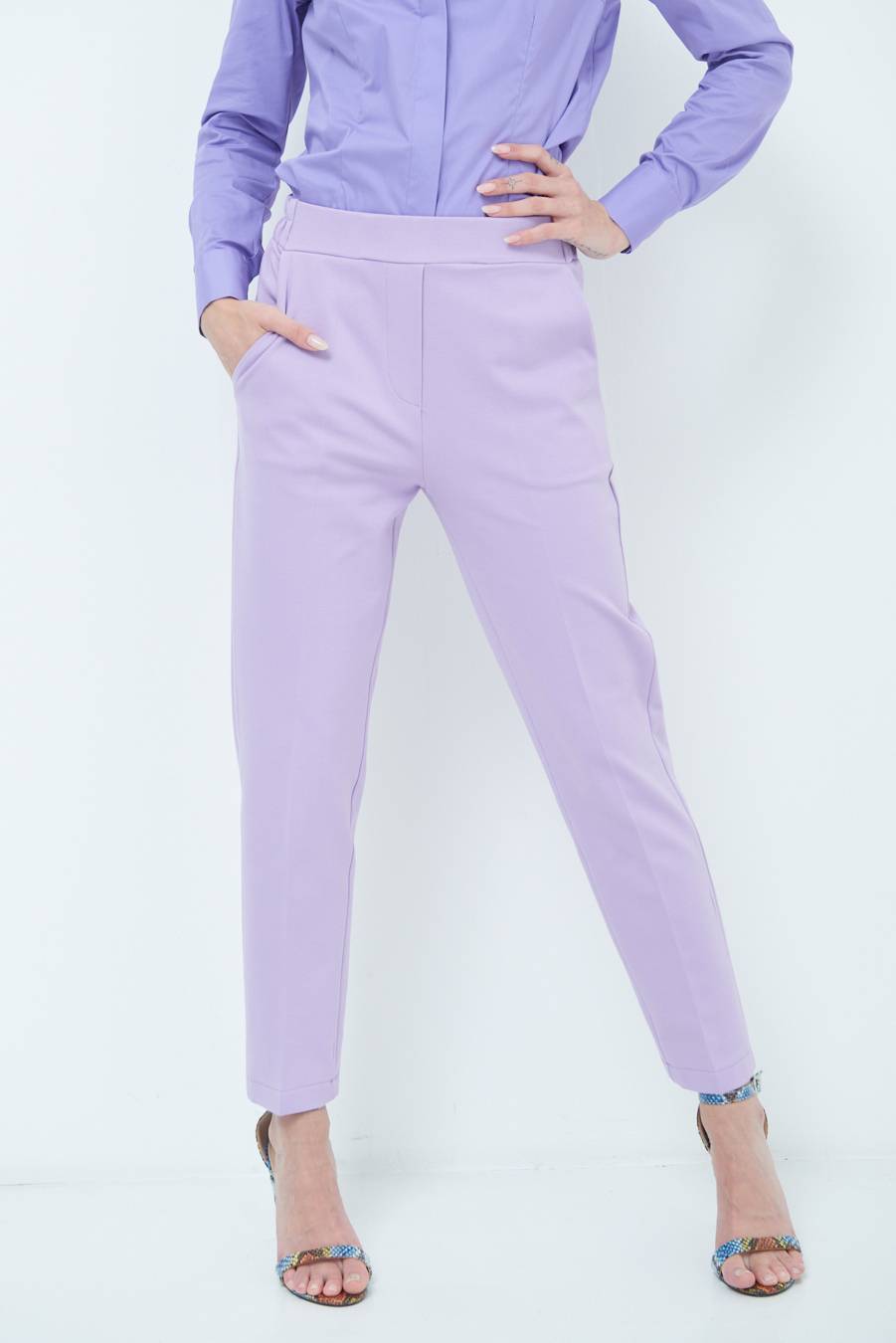 Kikisix PANTALONE SIGARETTA LILLA Vendita Calda