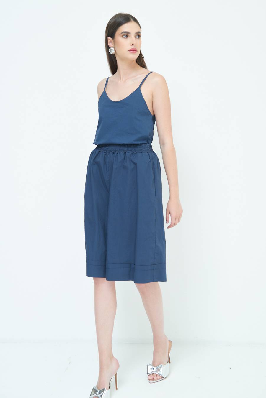 Kikisix PANTALONE CROP CON RISVOLTO BLU Nuova