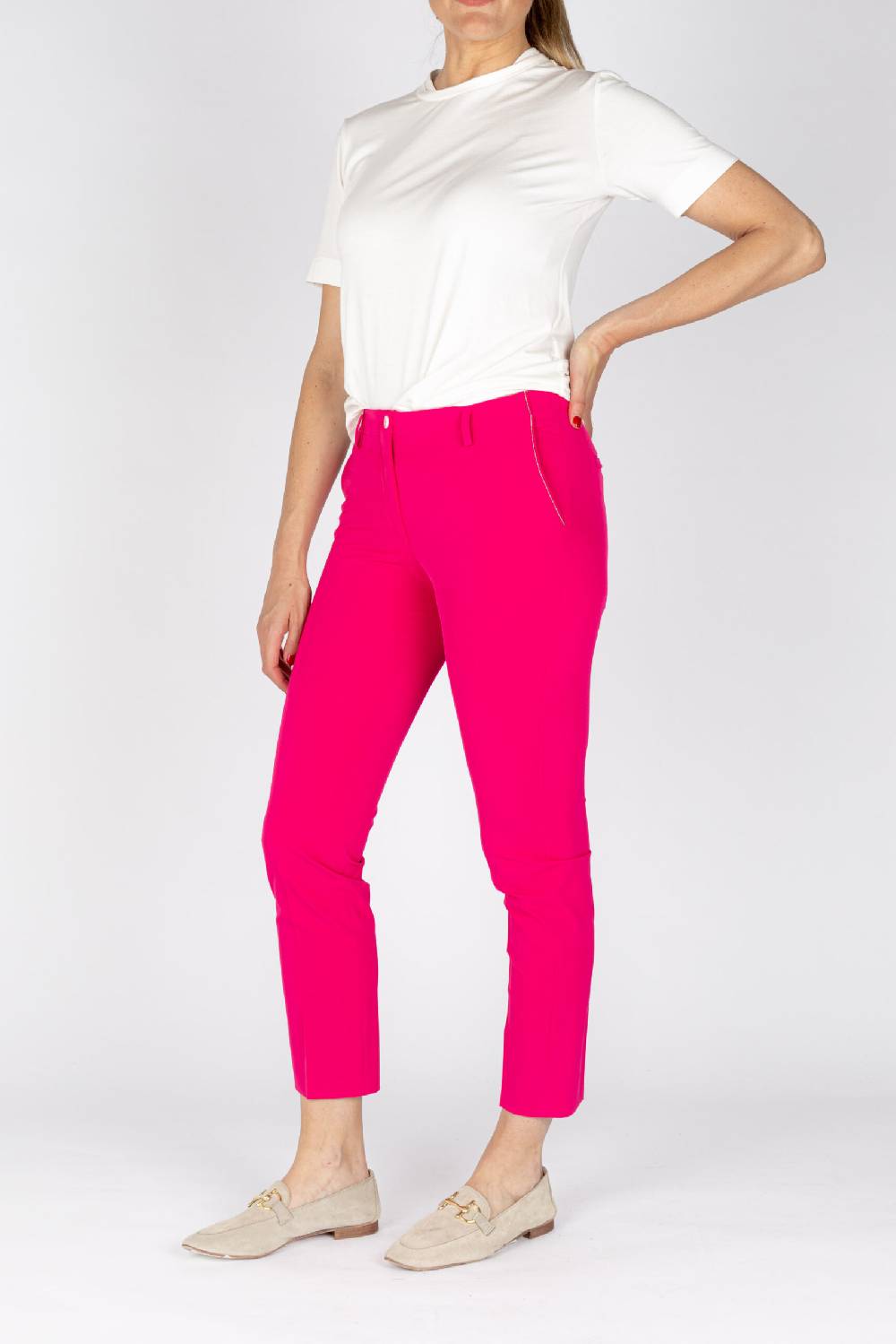 L.Pucci Pantaloni modello gamba stretta tessuto tecnico stretch colore fucsia Vendita Calda