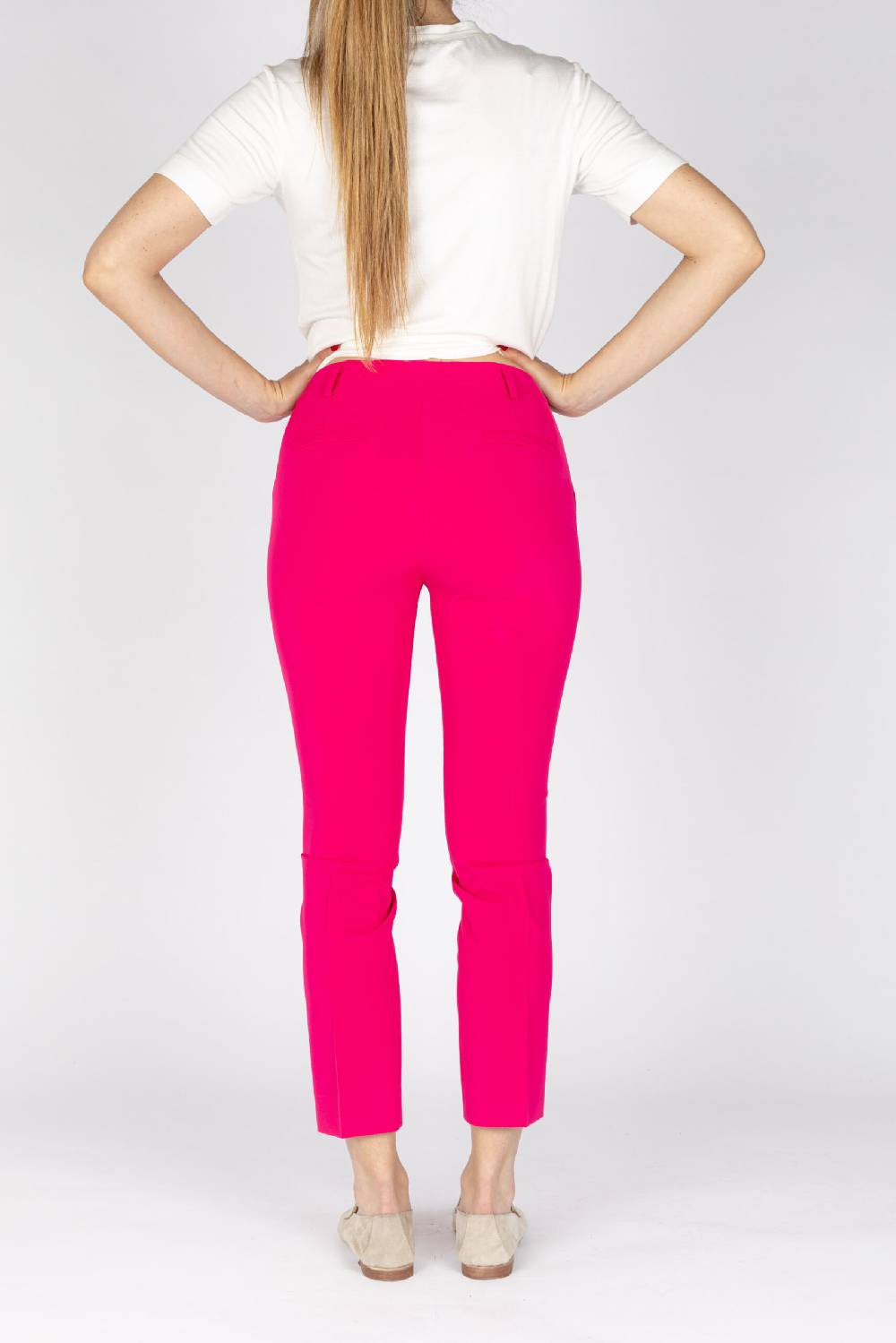 L.Pucci Pantaloni modello gamba stretta tessuto tecnico stretch colore fucsia Vendita Calda
